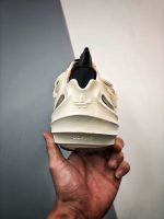 adiFOM Q Wonder White Core Black