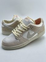 Dunk Low City of Love Light Bone