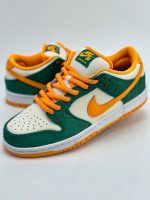 Dunk Low Pro Legion Pine Kumquat