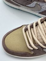 Dunk Low SB 'Big Money Savings' Replica