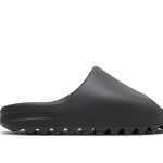 Yeezy Slides 'Onyx' Reps' (Matte Upper)