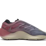 Yeezy 700 V3 "Fade Carbon"