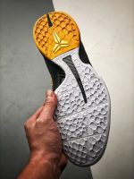 shoe cap