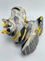 MEN'S CARGO SNEAKER IN GREY BLACK AND YELLOW8