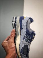 New Balance 2002R Protection Pack Light Arctic Grey Purple1