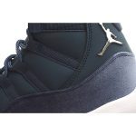 Wmns Air Jordan 11 Retro 'Midnight Navy Velvet'10