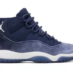 Wmns Air Jordan 11 Retro 'Midnight Navy Velvet'
