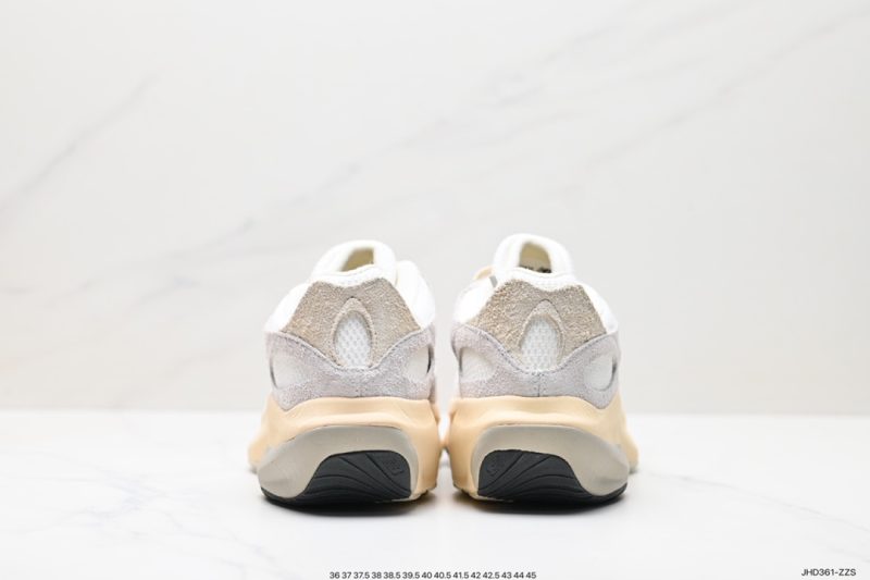 WRPD RUNNER (SEA SALT | SANDSTONE)1