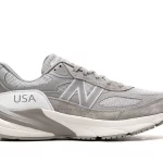 WTAPS 990v6 sneakers