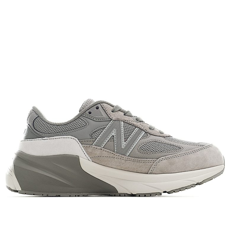 WTAPS 990v6 sneakers10