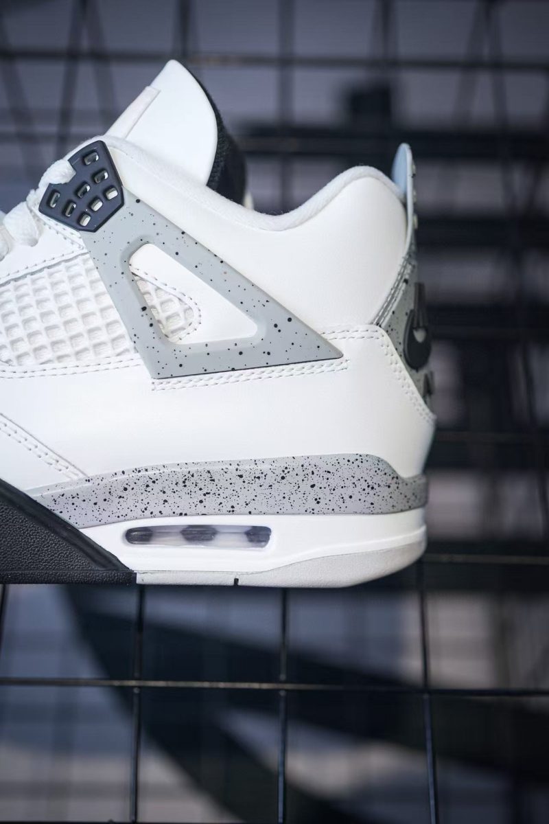 Midsole detail and panel texture