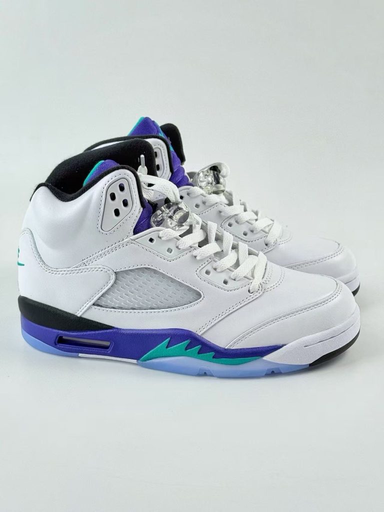 Jordan 5 Grape 2025 Replica right shoe angle
