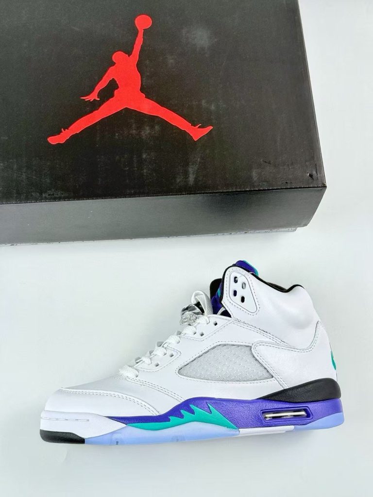 Jordan 5 Grape 2025 box and sneakers display