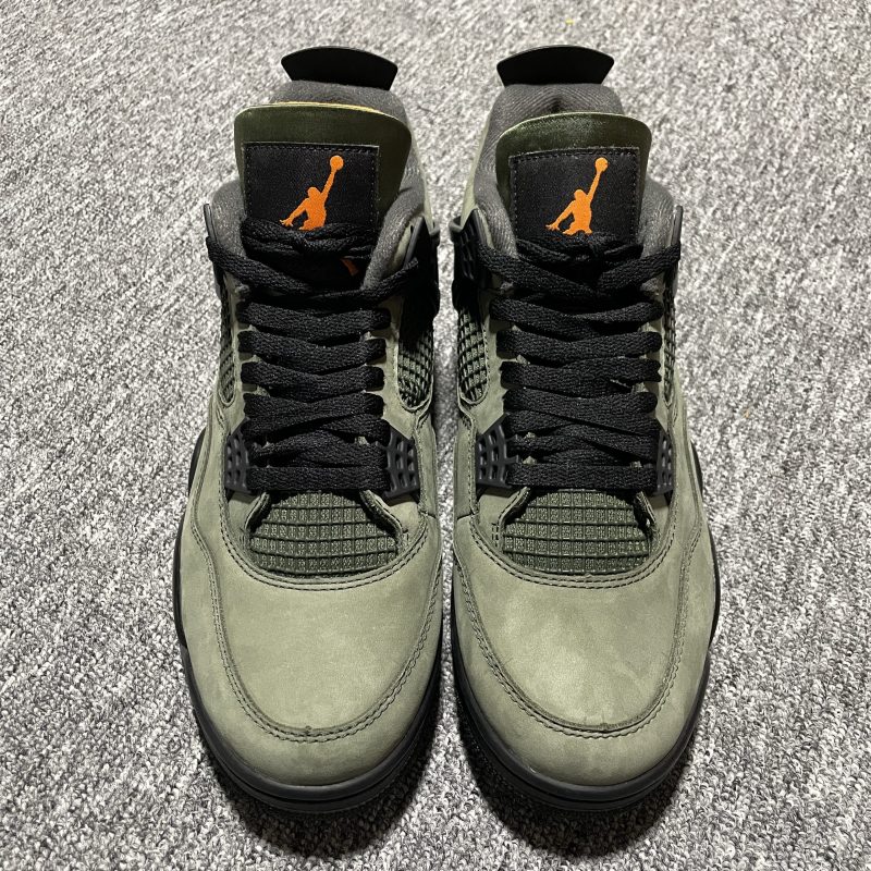 undefeated x air jordan 4 retro flight club​