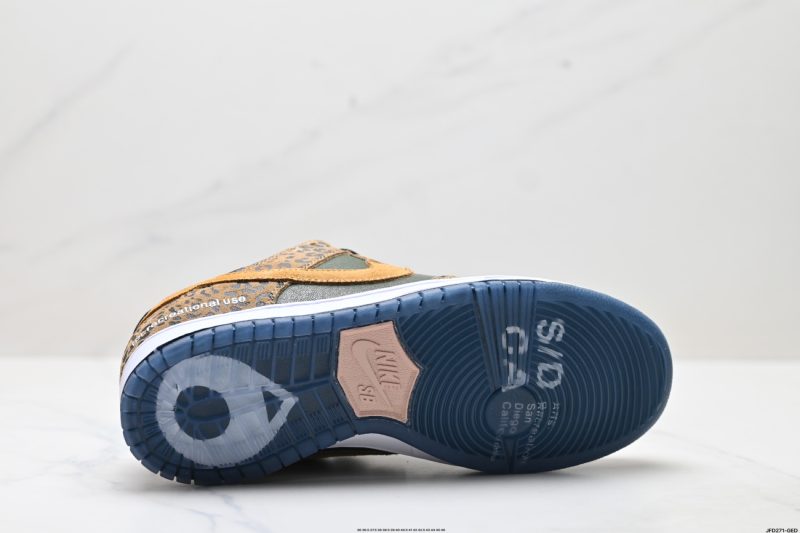 Nike SB Dunk Low Arts-Rec Replica – Detailed Sneaker View