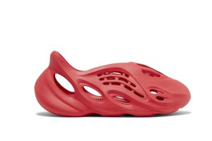 YEEZY FOAM RUNNER 'VERMILION' REPLICA