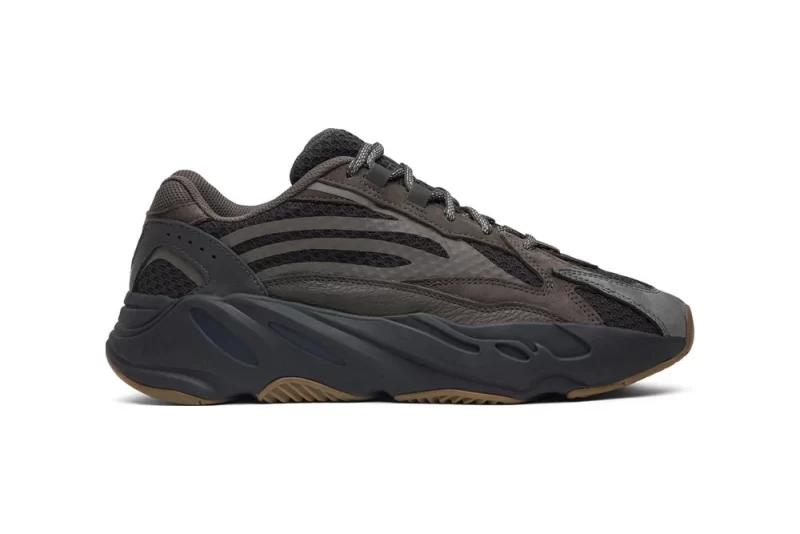 yeezy 700 6