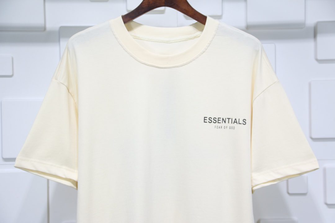 fear of god essentials star tee