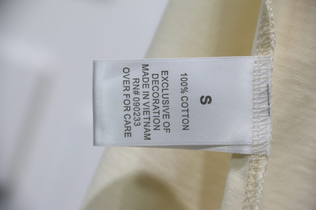 fear of god essentials star tee