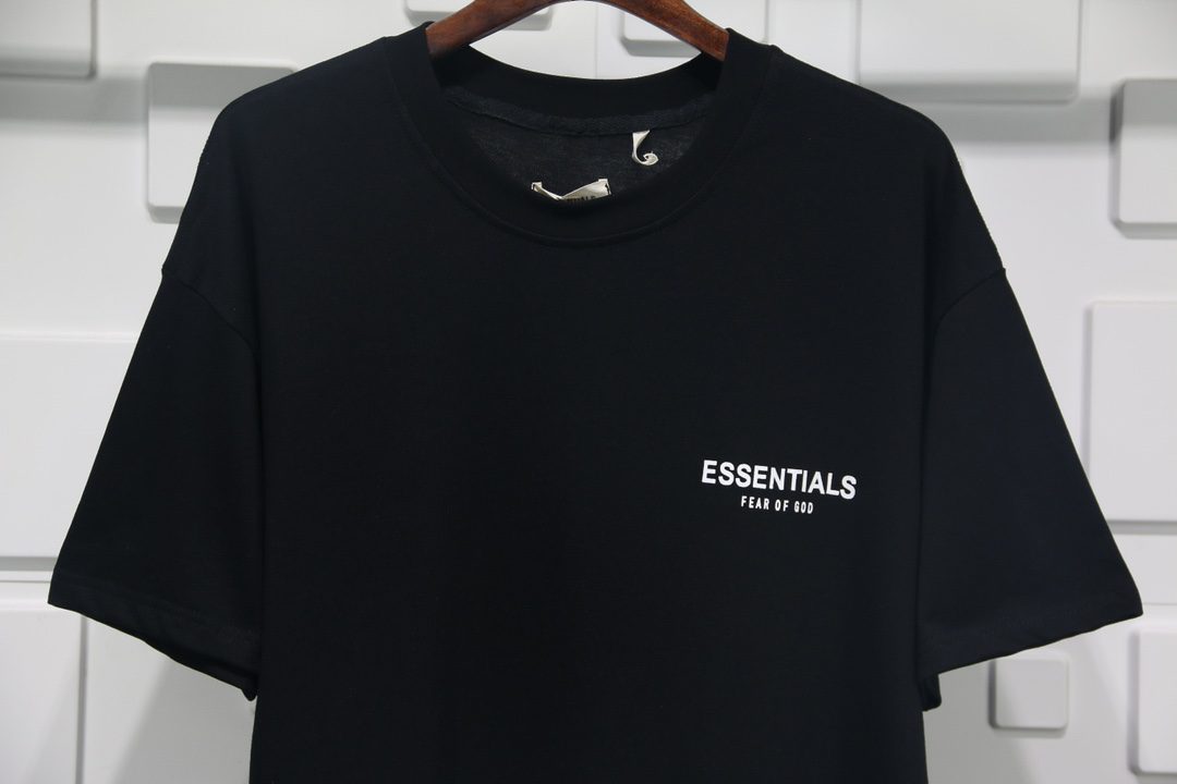 fear of god essentials star tee