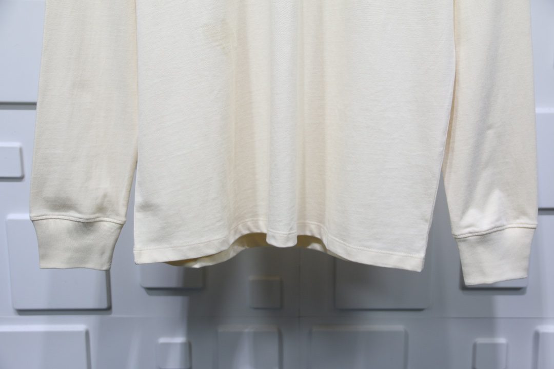 letter back long sleeve t shirt