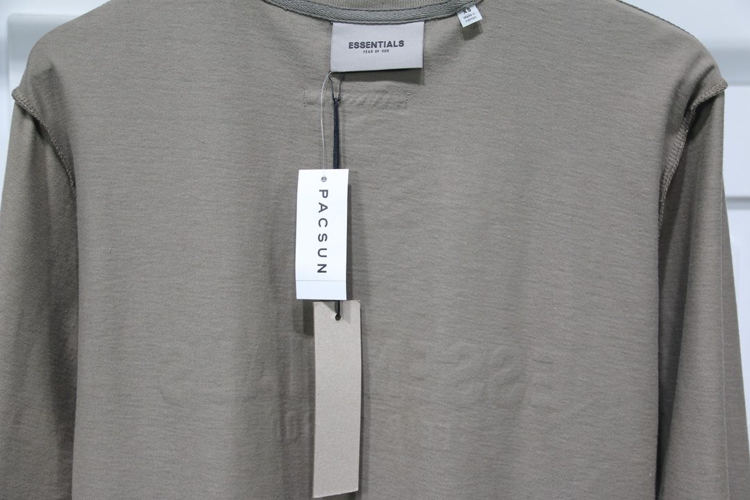 letter back long sleeve t shirt