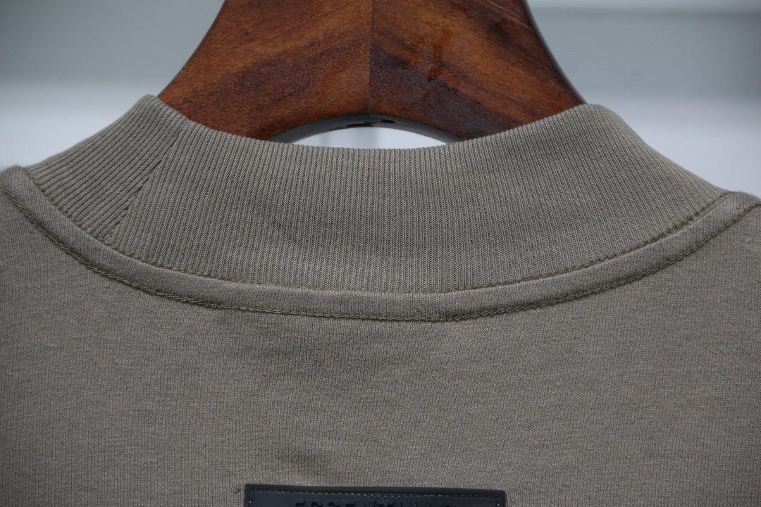 letter back long sleeve t shirt