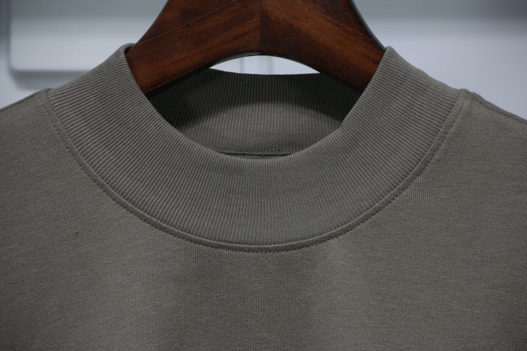 letter back long sleeve t shirt