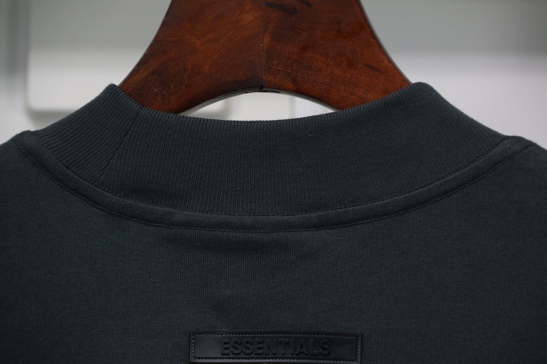 letter back long sleeve t shirt