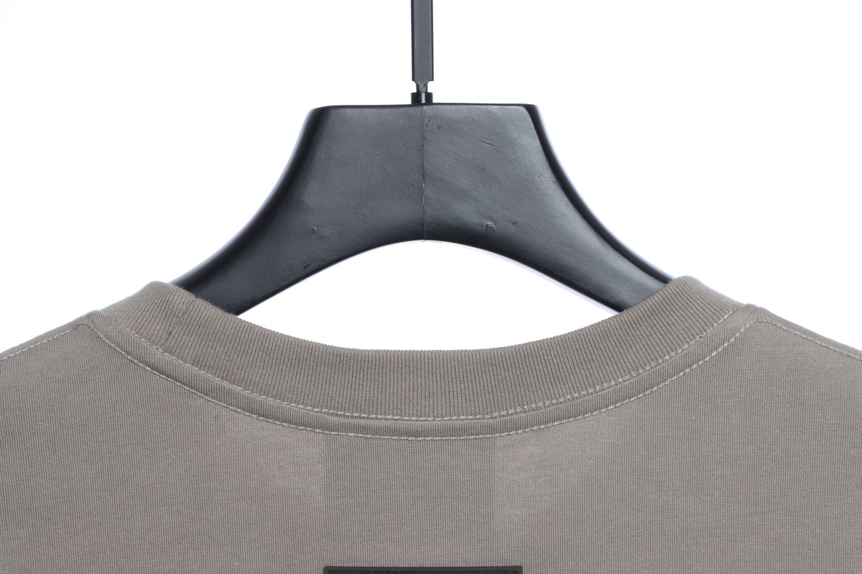 back silicone letter t shirt