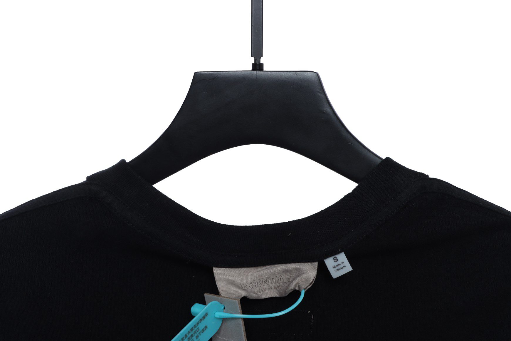 20220401_a1648760251168_7310-jpg 1977 series t shirt