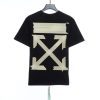 adhesive arrow print t shirt