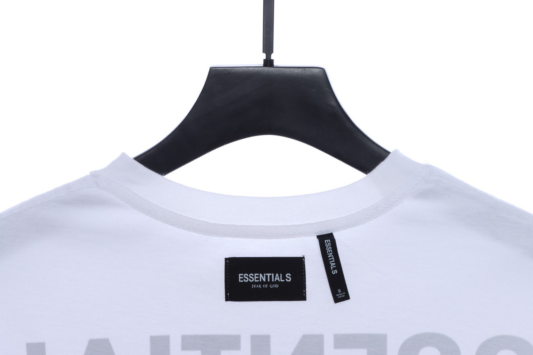 reflective print t shirt