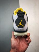 Air Jordan 4 "Vivid Sulfur"
