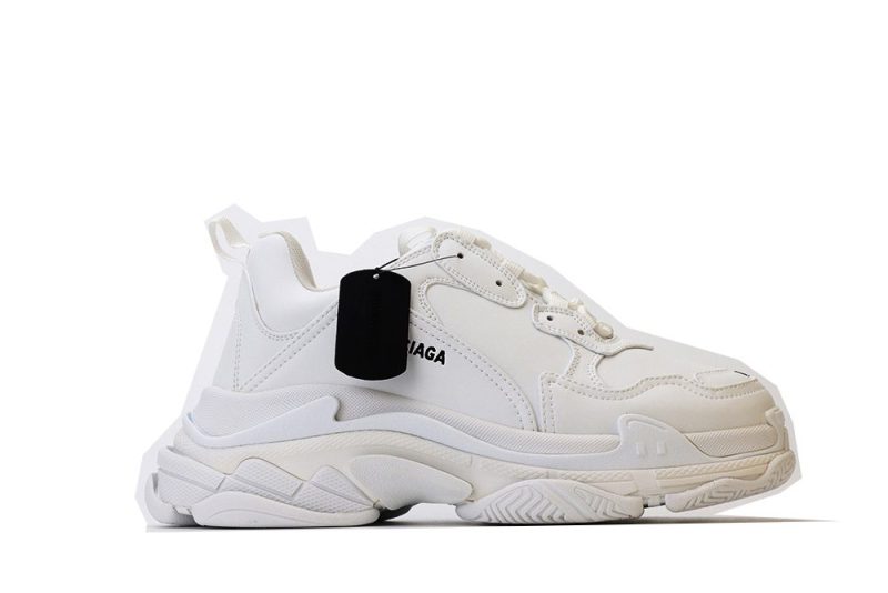 balenciagwhote 1