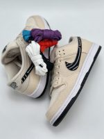 Dunk Low Albino & Preto1