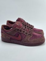 Dunk SB Low "Valentine'Day"