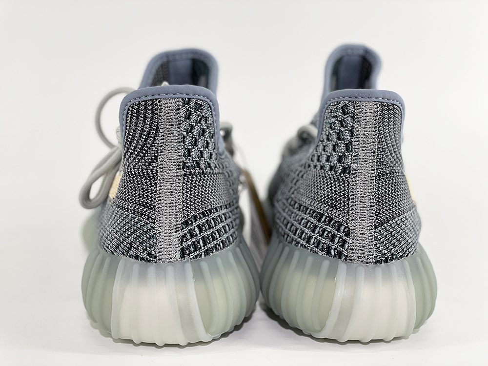 yeezy boost 350 v2 ash blue