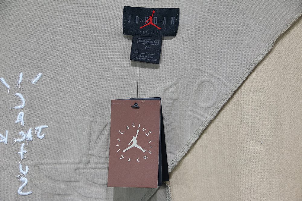 travis scott cactus jack x jordan t shirt khaki desert