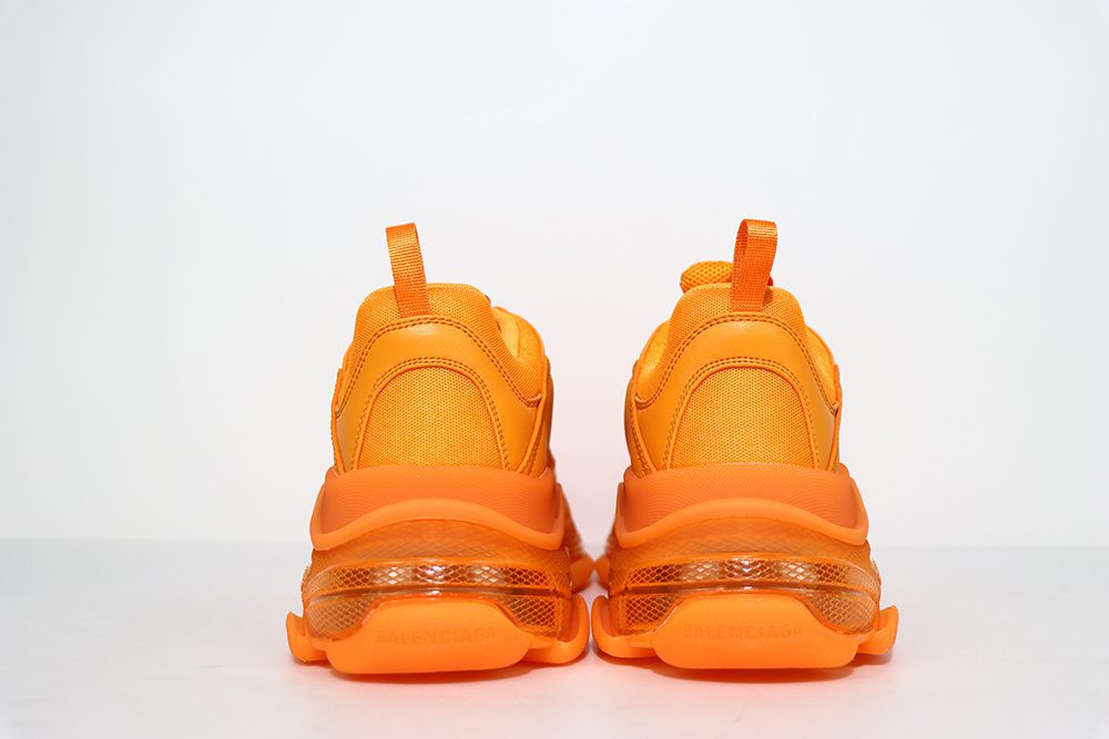 balenciaga triple s snekaer orange
