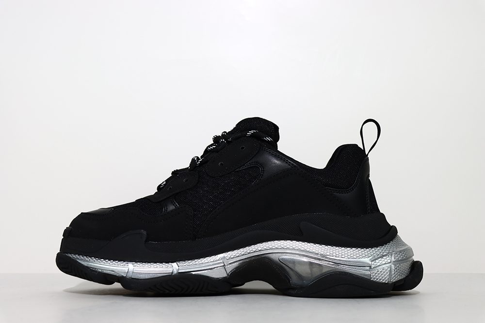 balenciaga triple s snekaer black silver