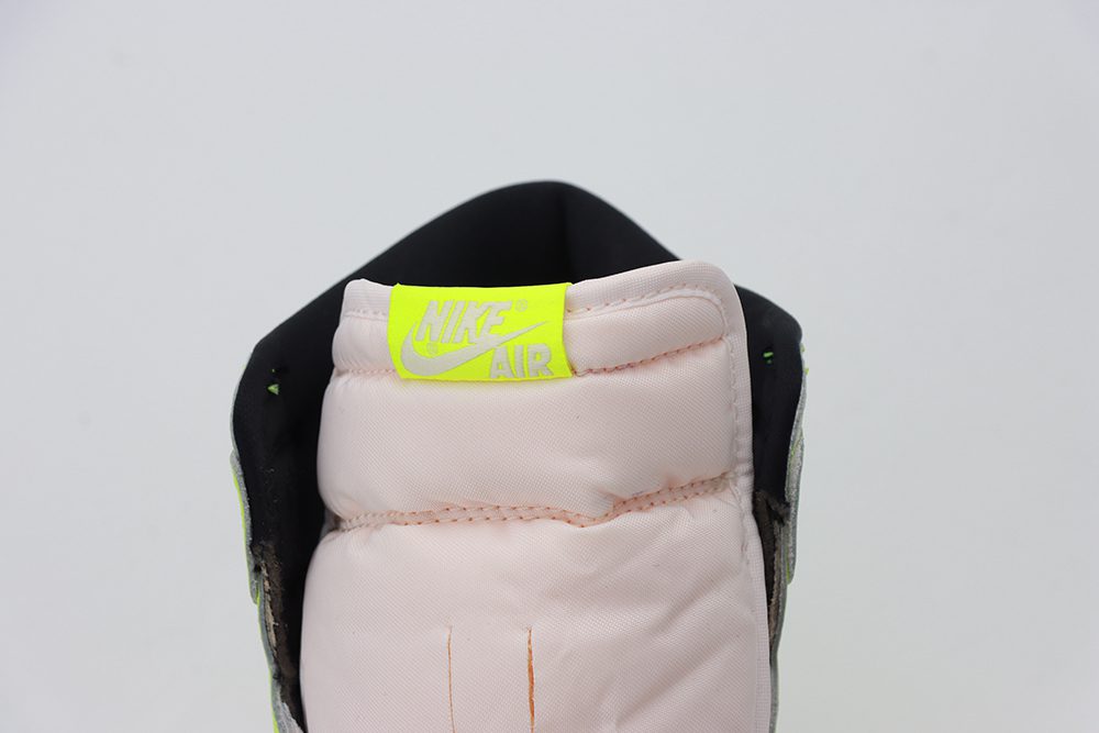 air jordan 1 high og volt visionaire