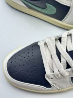 Jordan 1 Low 'Jade Smoke' Reps