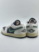 Jordan 1 Low 'Jade Smoke' Reps