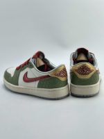 Jordan 1 Low OG Year of the Dragon3