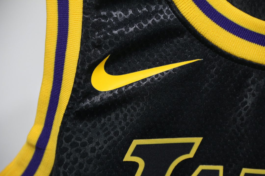 20210620_i1624144025_7138_2-jpg kobe swingman jersey 8