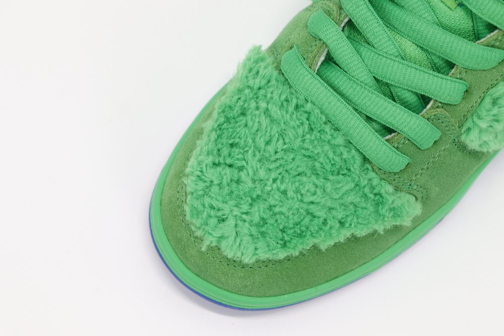 nike sb dunk low grateful dead bears green