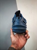 adiFOM Q Cosmic Way Runners Neptune