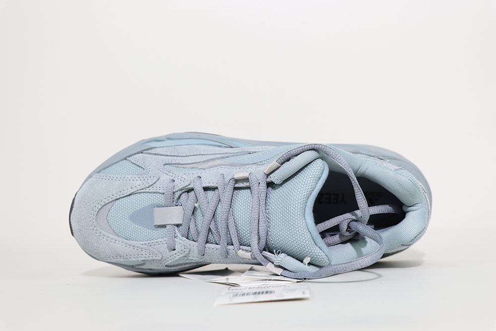 yeezy 700 hospital blue