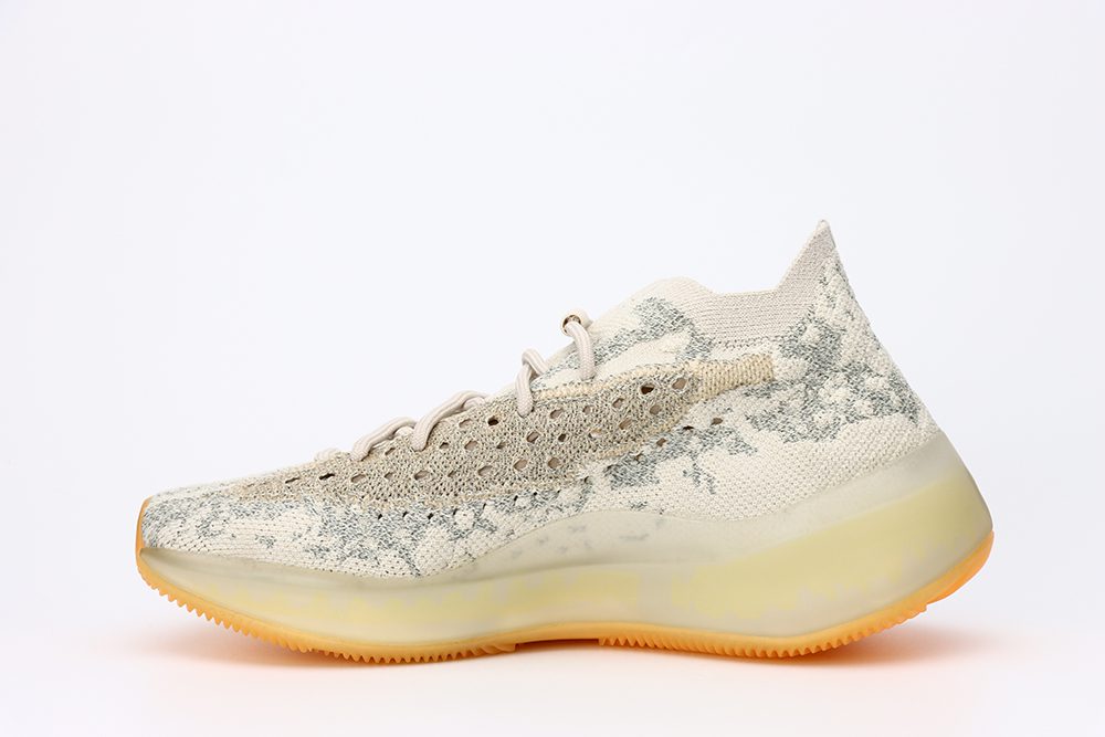 img_7541 yeez 380 yecoraite reflective